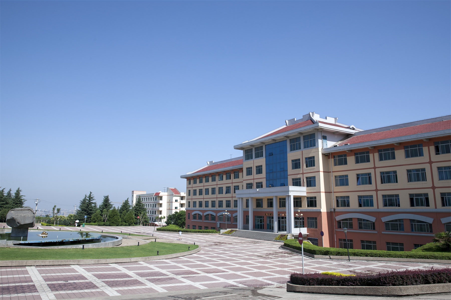2024西安思源学院录取分数线：最低281分（含各专业录取最低分）