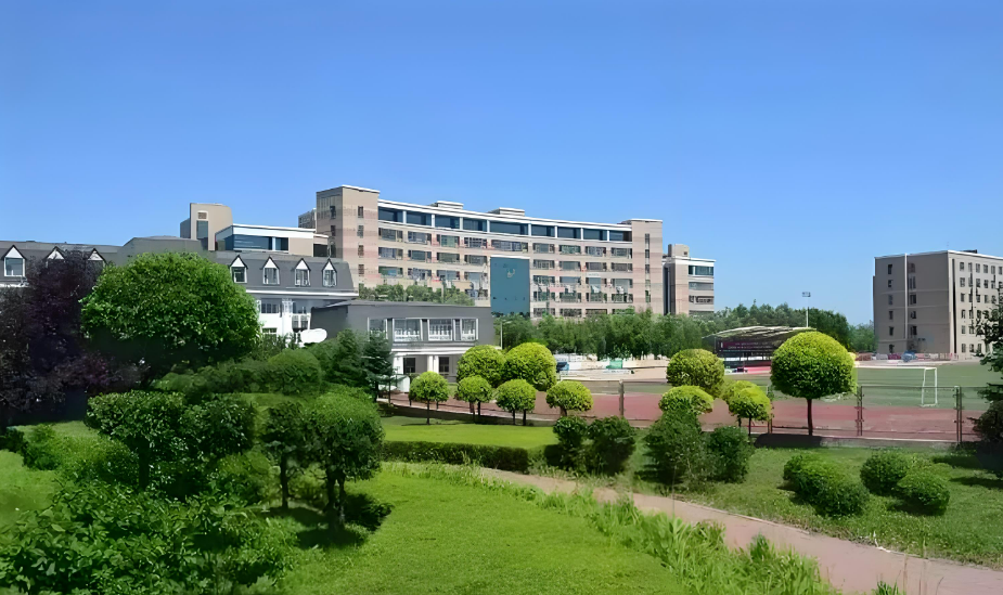 2024哈尔滨职业技术大学录取分数线:最低266分(含各专业录取最低分)