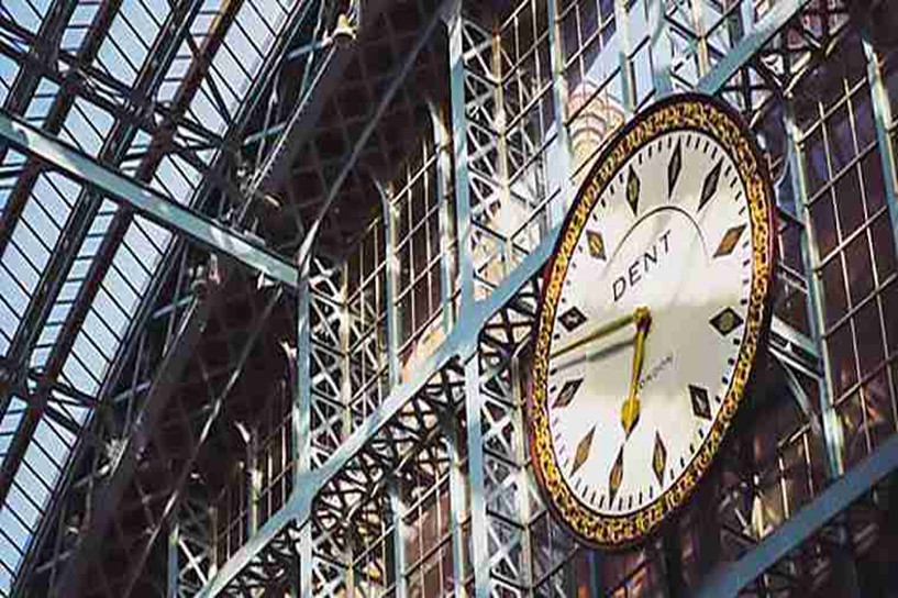 2026年成人高考报名有年龄限制吗 报考条件是什么 2026年成人高考报名有年龄限制吗 报考条件是什么